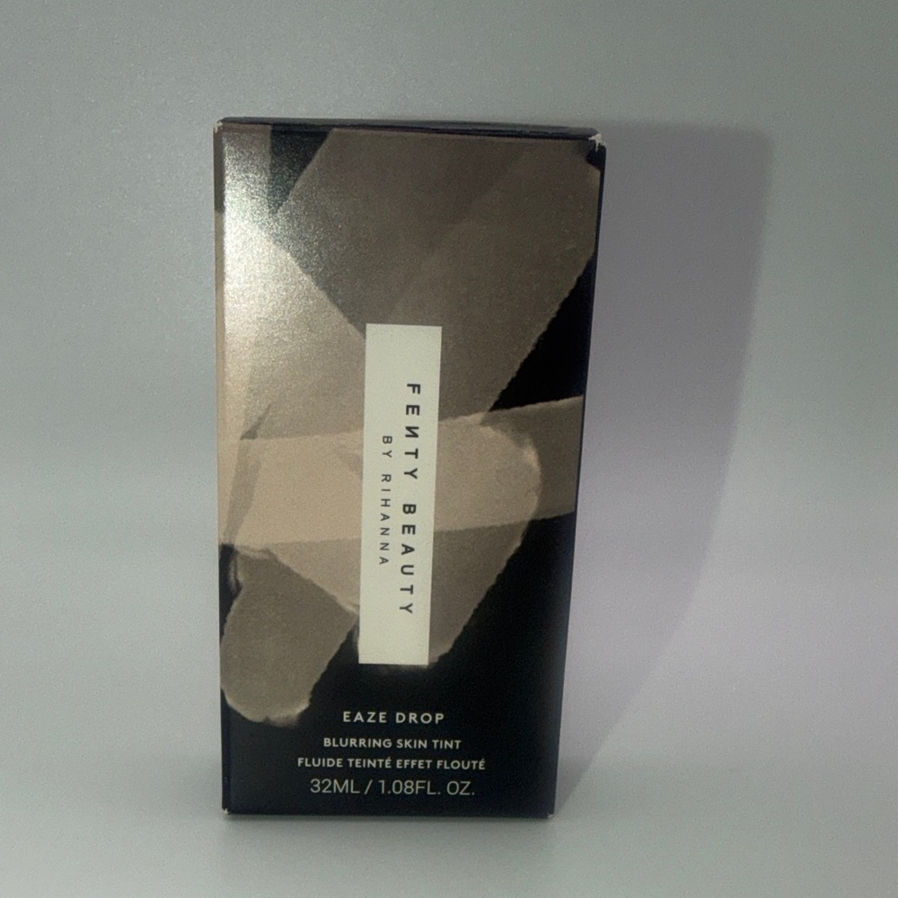 Fenty Beauty Eaze Drop Blurring Skin Tint